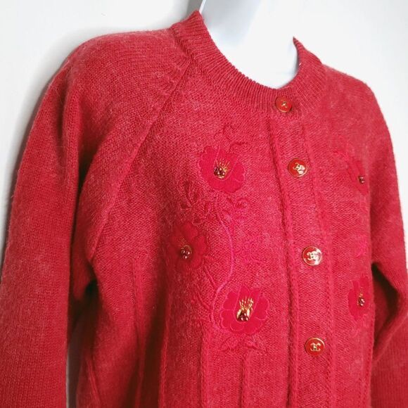 Vintage Red Floral Button Up Cardigan Sweater M Faux Pearls Embroidery Wool? - Picture 1 of 5